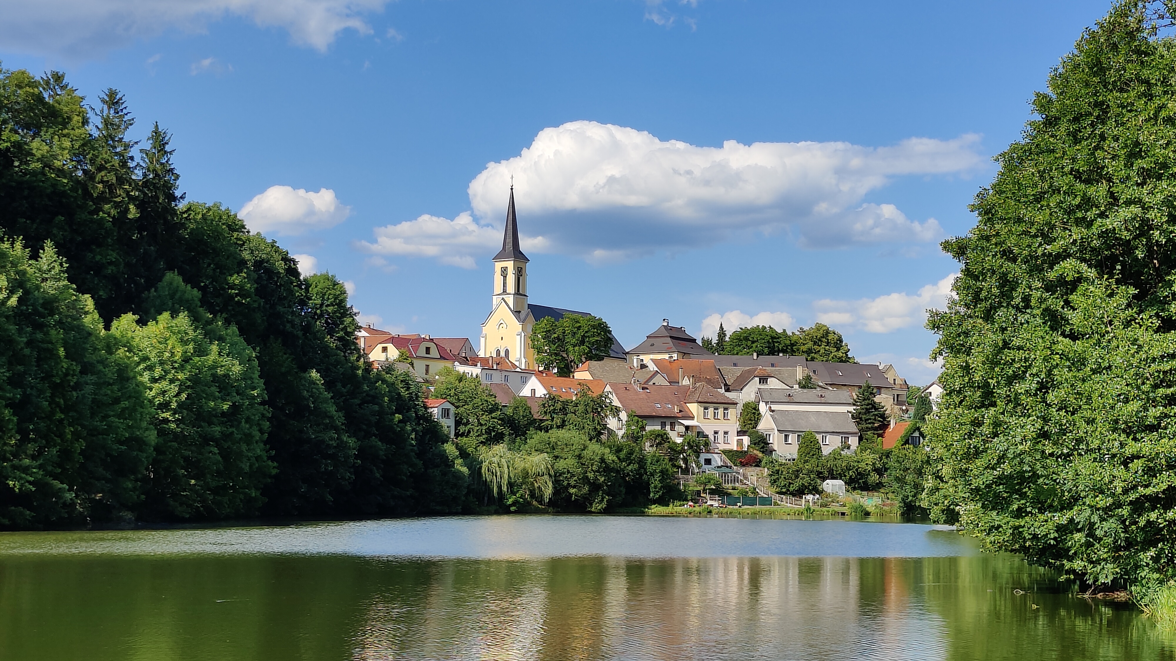 Logo farní kostel sv. Filipa a Jakuba